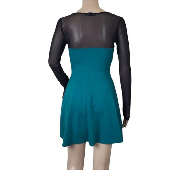 Forever 21 Black Green Mesh Fit Flare Skater Dress - Picture 3 of 4